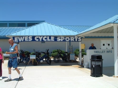 Lewes Cycle Sports at the Lewes Ferry Terminal rents bicycles.