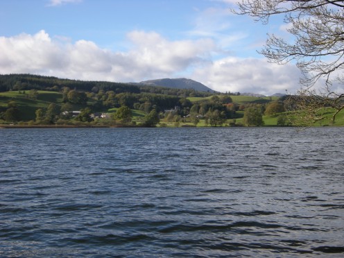 lake windermere in the lake district.