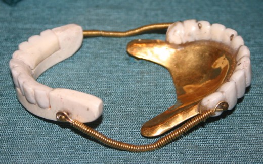 George Washington's teeth can be seen at the Dental Museum in Mount Vernon. 