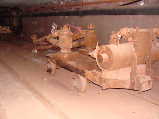 Machinery used in the tunnel.