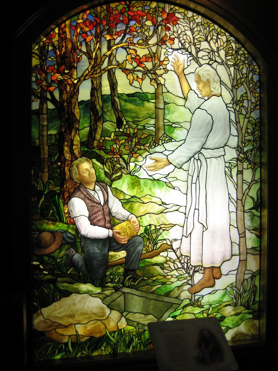 THE ANGEL MORONI SHOWS JOSEPH SMITH JR THE GOLD TABLETS