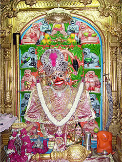 The Kashtbanjan Hanuman idol at Shri Hanuman Mandir, Sarangpur is one of the temple noted for getting rid of evil spirits