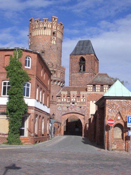 Tangemunde walls