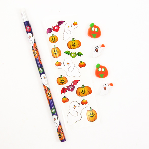 Halloween stationery set by Century Novelty