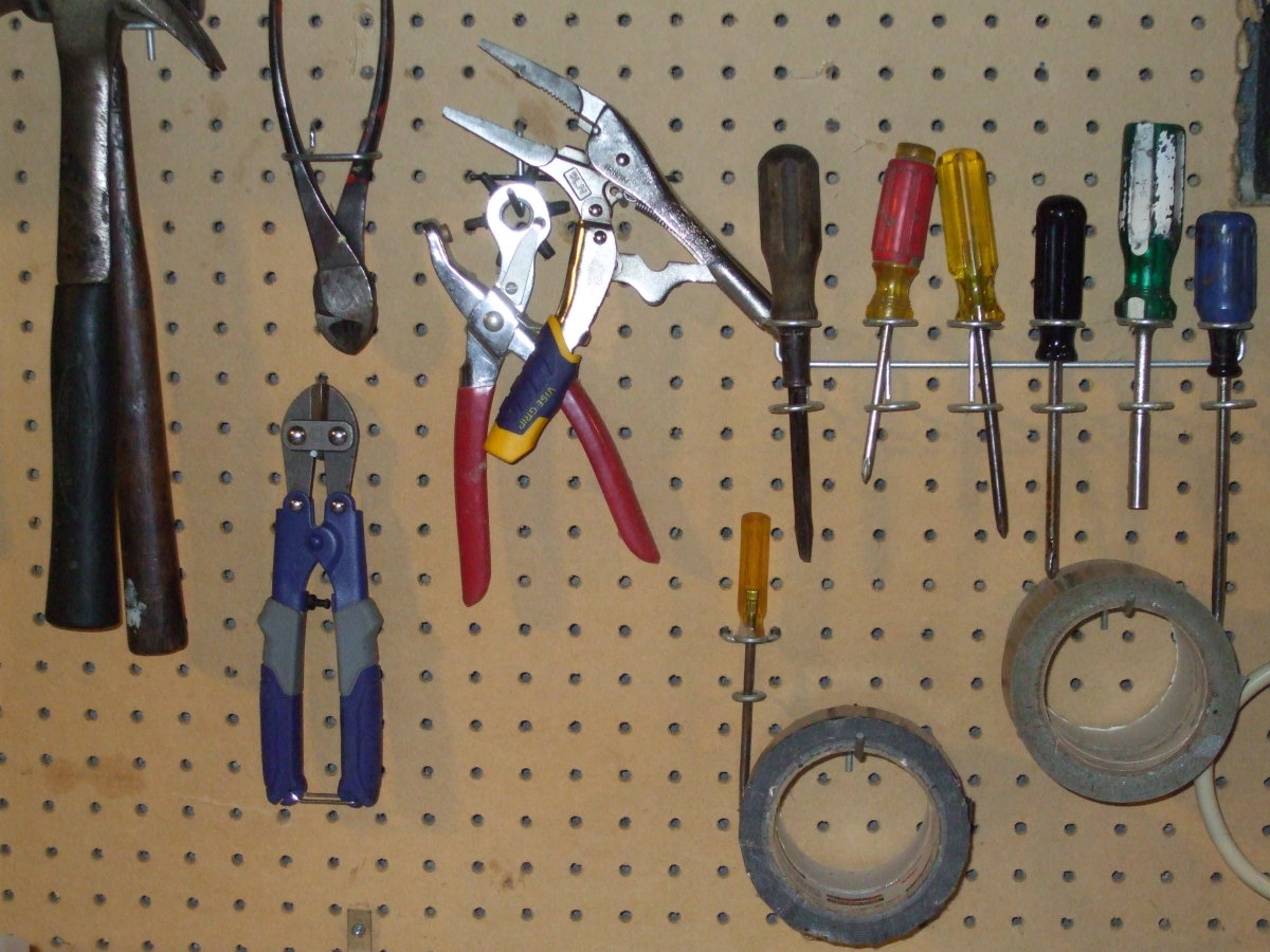 KonMari and Feng Shui For Your Garage and Workbench
