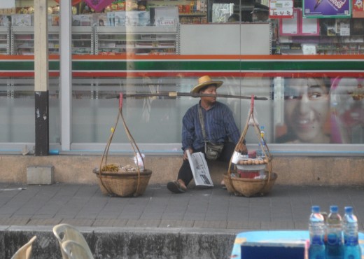 Food vendor on the railway station