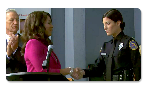 She deserves it ... or is this part of the Deputy Chief's nefarious plan to burn LaGuerta for trying to set him up? Will this ultimately lead to a Deb vs Dexter over a dead Quinn? Who knows ... 