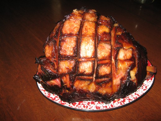Thanksgiving dinner ideas: smoked and glazed cured ham.