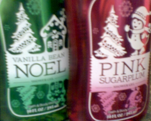 Vanilla Bean Noel and Pink Sugarplum shower gels - Holiday 2011
