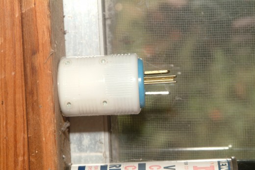 Old three prong Adapter Plug
