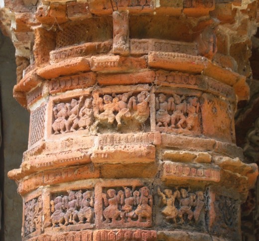 Terracotta of Raj Rajeswari temple : A decorated pillar