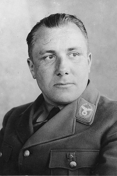 Porträt Martin Bormann 1934