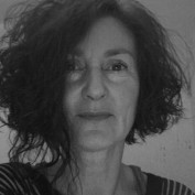 Deborah de Vries profile image