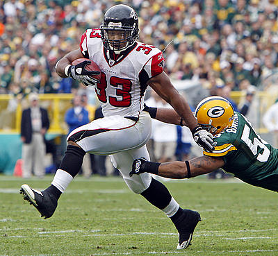 Turner looks to have a huge game against a weak Colts defense.