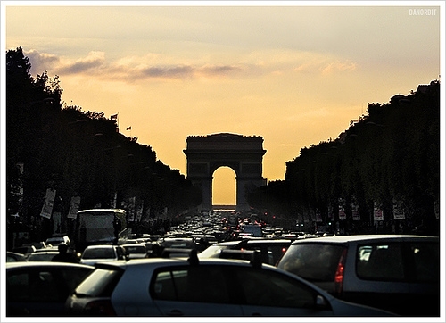 Traffic Jam: Paris Photo danobit via flickr