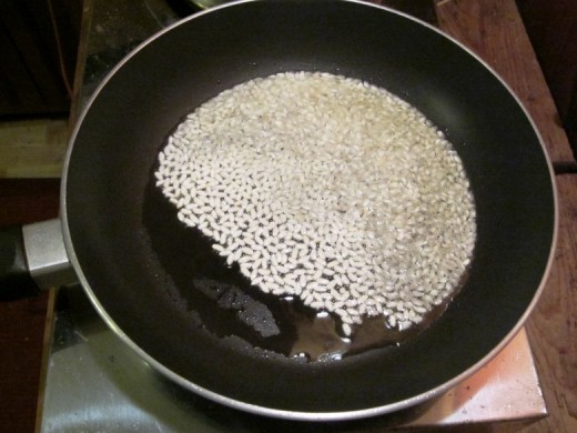 Arborio rice in oil &ndash; photo by timorous.