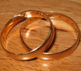 Sell gold wedding rings