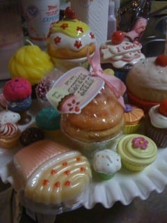 Ceramic cupcakes