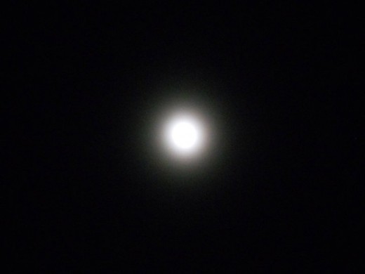 Winter Haze Moon. ©2011 Sarah Haworth.