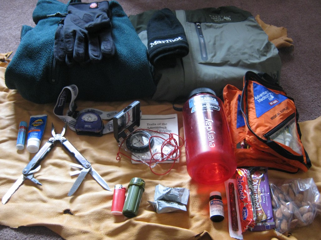 The Ten Essentials of Hiking | SkyAboveUs