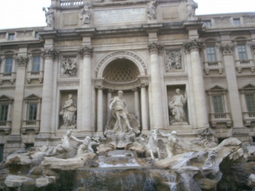 Trevi Fountain (Fontana de Trevi)