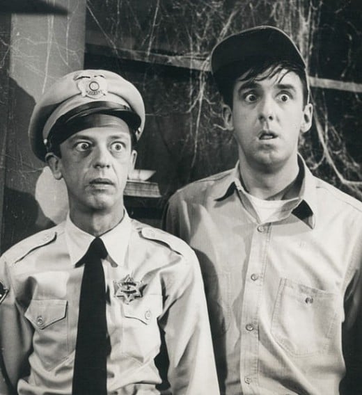 Publicity photo from the television program The Andy Griffith Show. Pictured are Don Knotts (Barney Fife) and Jim Nabors (Gomer Pyle).
