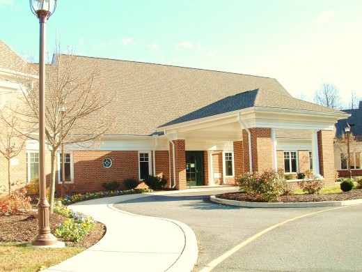The Delaware Hospice Center offers an alternative to hospital care combining state of the art technology in a home like environment with unlimited visiting hours and the support of a multi-disciplinary team of professionals. 