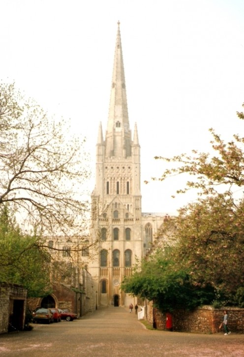 Tower & spire of Norwich Cathedral