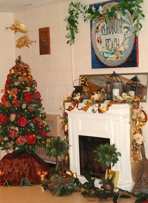 Tree and hearth exhibit at the Rehoboth Beach Convention Center Delaware Hospice Festival of Trees. 