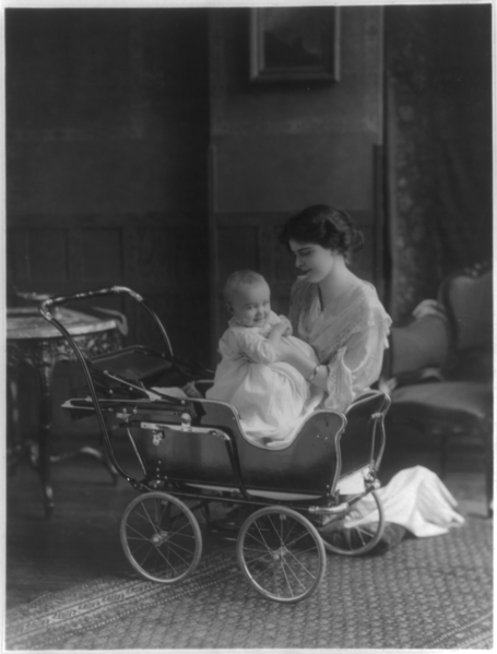 1913