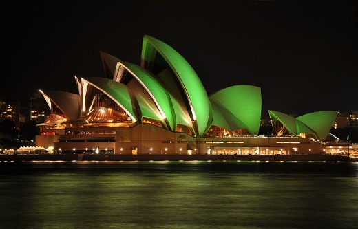 Sydney Opera House lit up green for St Patrick's Day. Shared under Creative Commons 3.0. 