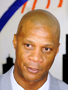 Darryl Strawberry given one-year suspension -- Simmons/News Photo
