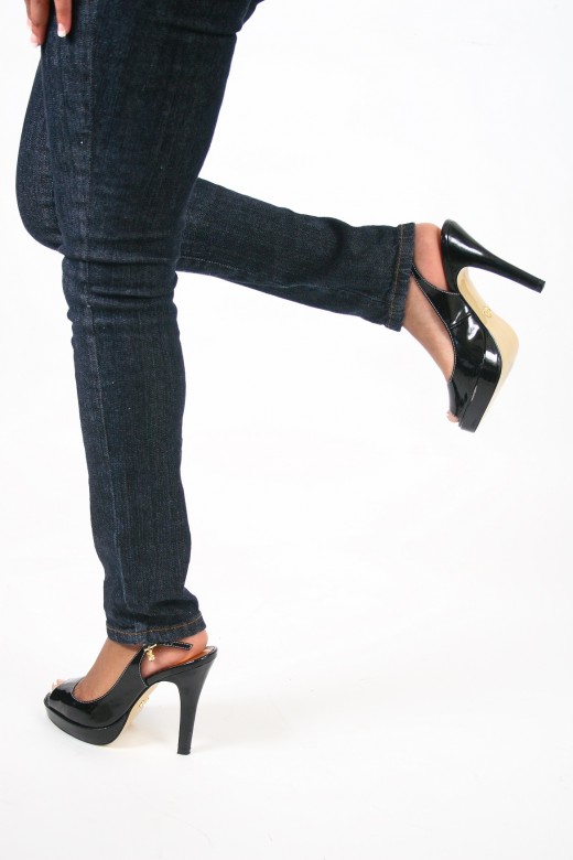 Use your skinny jeans to stay motivated