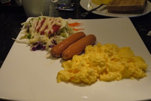 No breakfast buffet at the Fusion Suites but this egg set was quite delicious!