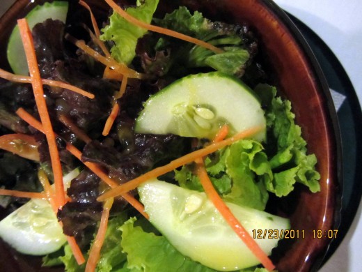 Fresh Salad with Passion Fruit Vinagrette