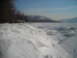 Hudson River in Winter