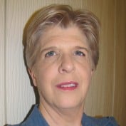 Mary Efron profile image