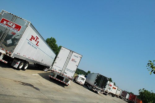 Distribution Trucks & Lorries