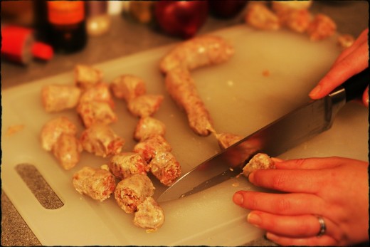 Slice the sausages into 2 cm pieces