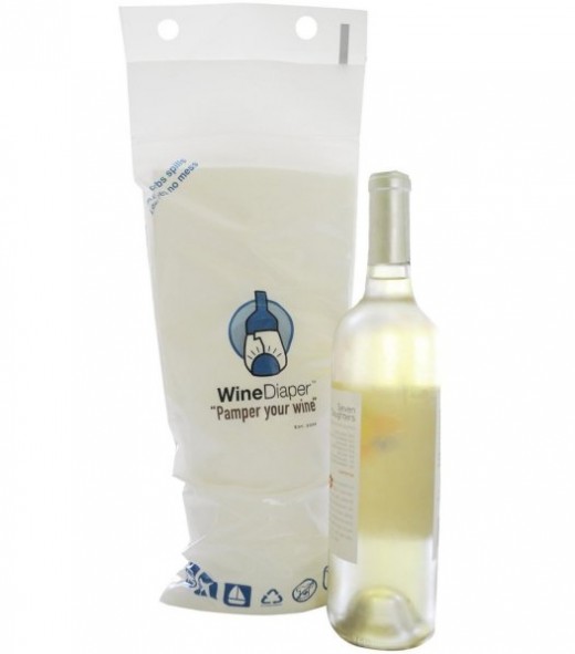 WineDiaper Padded Absorbent Bag by Idea Mia LLC