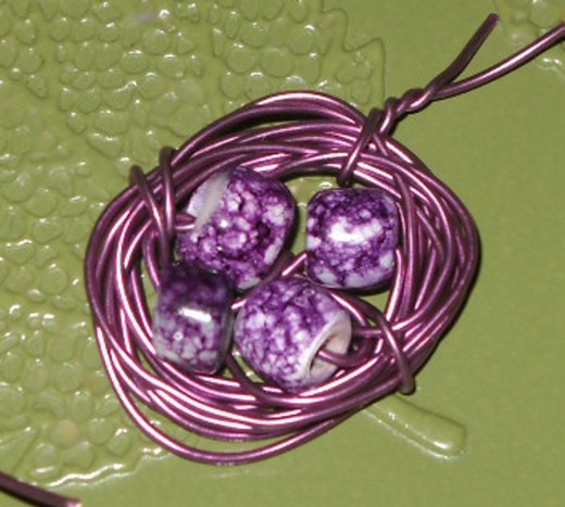 make two loops (not one) then twist, I actually redid that here but forgot to take the picture