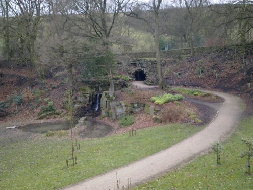 Nice little trail to a waterfall and tunnel