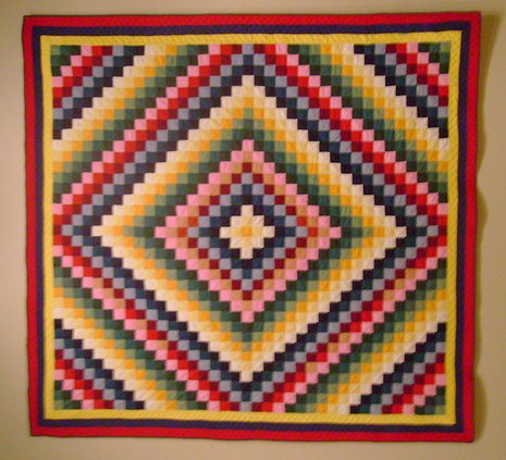 A Trip Around the World is a popular Amish / Mennonite quilt pattern.