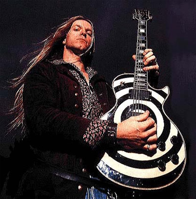 5 Gitaris Terbaik Favorit Ane Dalam Memainkan Gitar Gibson Les Paul