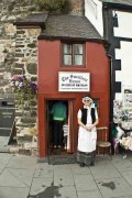 The Smallest Buildings In Britain