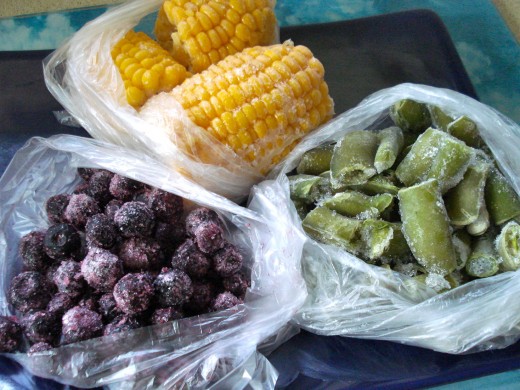 Frozen corn-cob, broad beans, blueberries