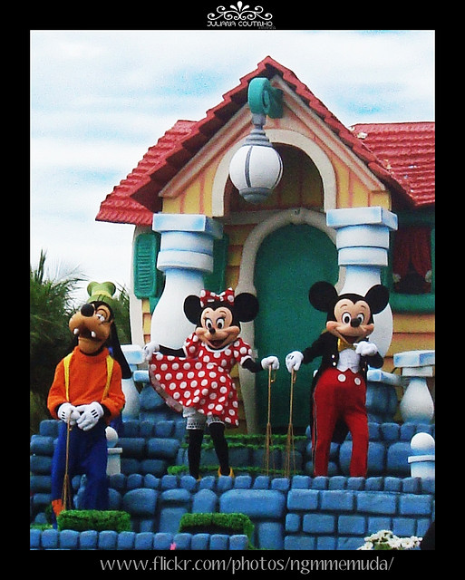 (FROM LEFT) WALT DISNEY'S GOOFY, MINNIE MOUSE AND AMERICA'S FAVORITE RODENT, MICKEY MOUSE.