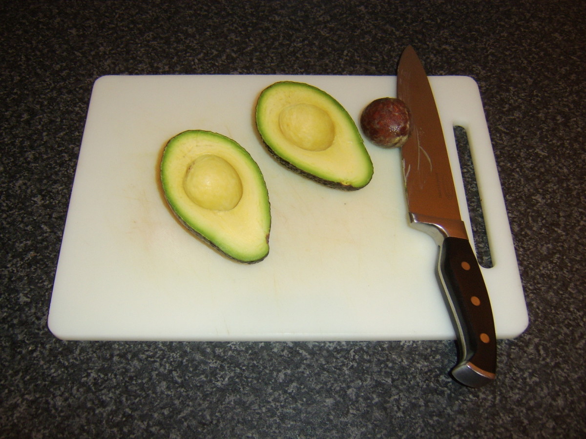 Preparing an avocado when making guacamole