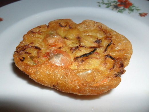 Bakwan sayur udang - Indonesian shrimp and vegetable fritters