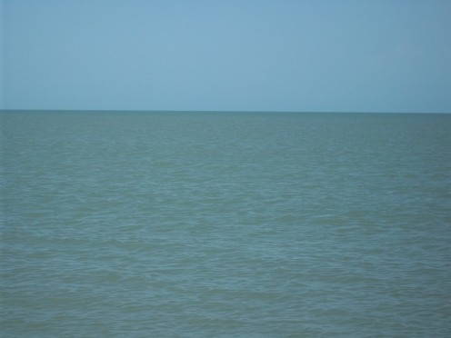 Gentle and calm - Bay of Bengal......a View From Dhanushkodi